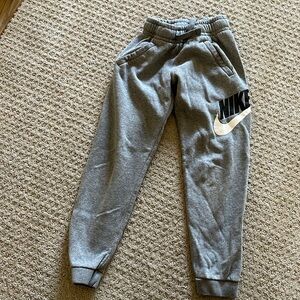 Nike Kids Fleece Joggers Gray